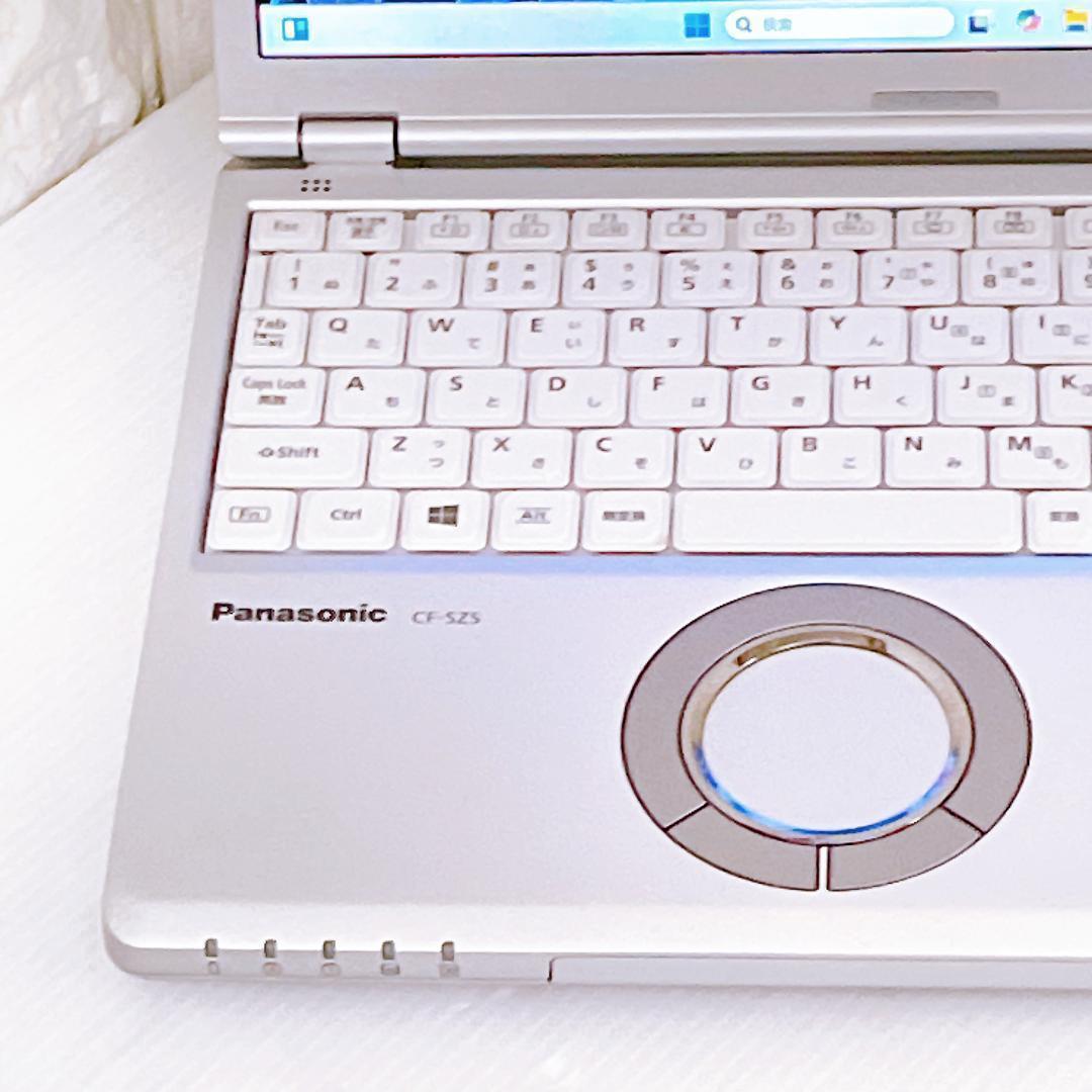 軽量 0.8kg SSD モバイル ノートパソコン パナソニック レッツノート