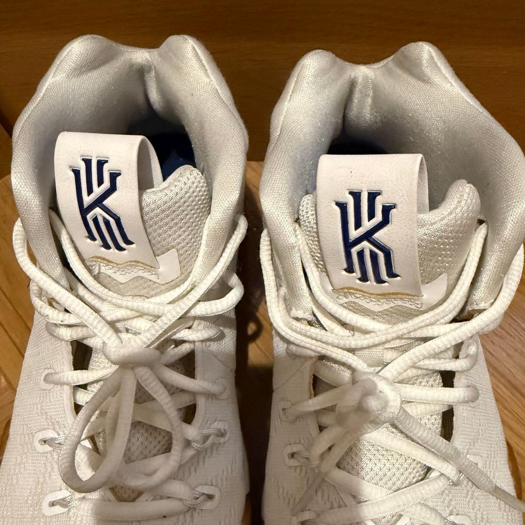 NIKEカイリー4 25.5cm