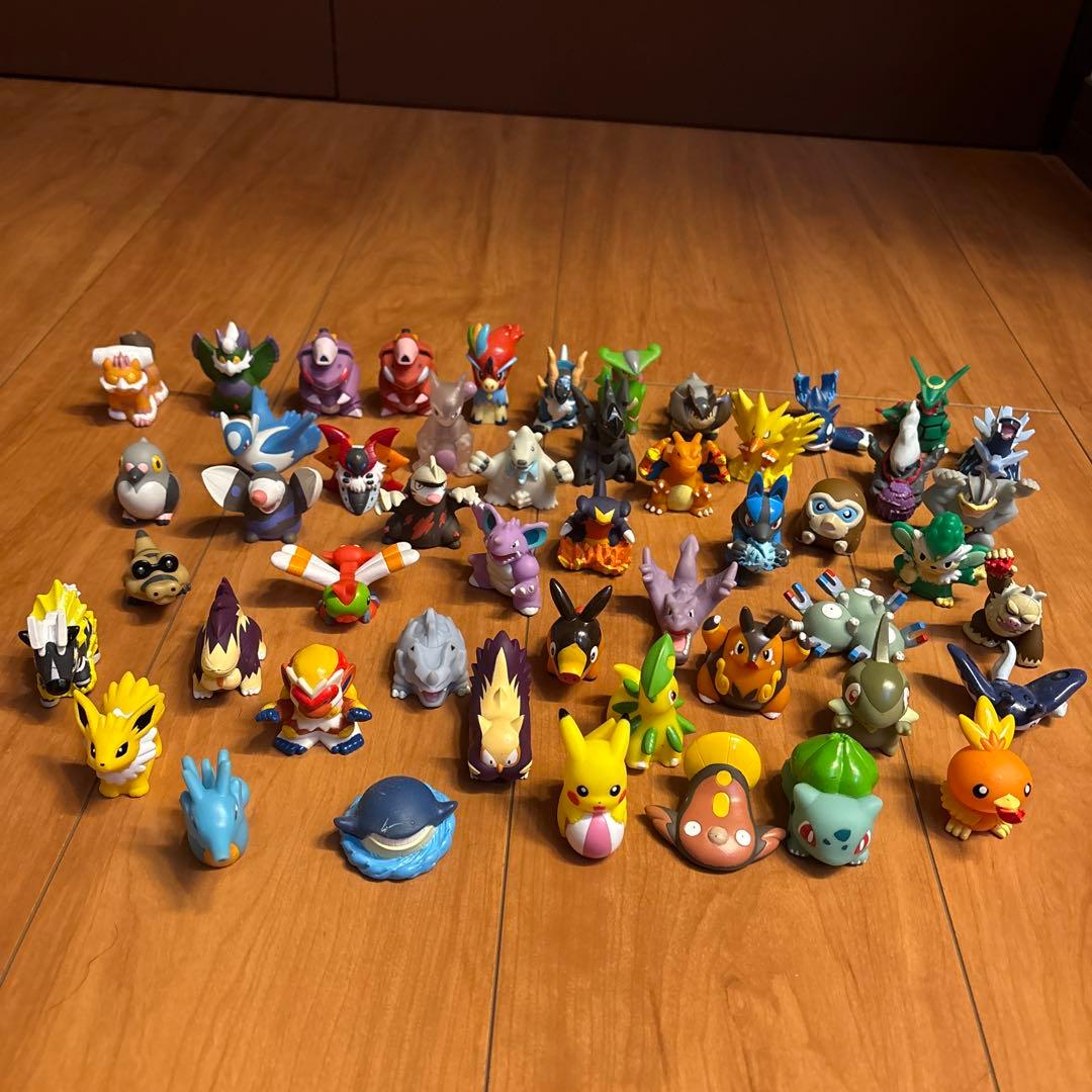 ポ*ラ様 ポケモン指人形詰め合わせ➕おまけ付き(商品説明と写真をご覧ください)