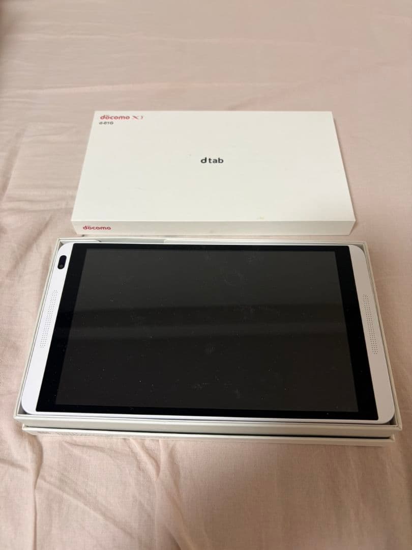 【新品未使用】　docomo dtab シルバー 本体 docomo dtab Compact d-02K シルバー | 中古スマホ・タブレット