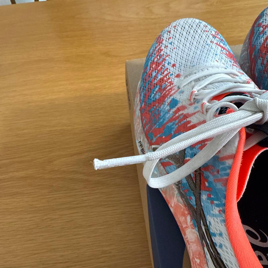 ASICS NOOSA TRI 16 26.5cm ホワイト/サンライズレッド