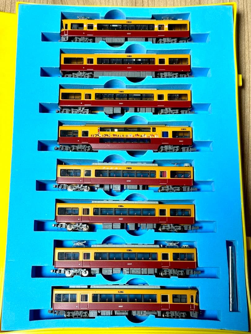 京阪8000系　(旧塗装) 8両セット マイクロエース「京阪8000系 京阪特急プレミアムカー 8両セット」①