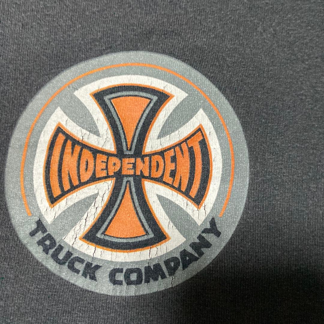 Independent Tシャツ アイアンクロス フェード ブラック NHS - メルカリ