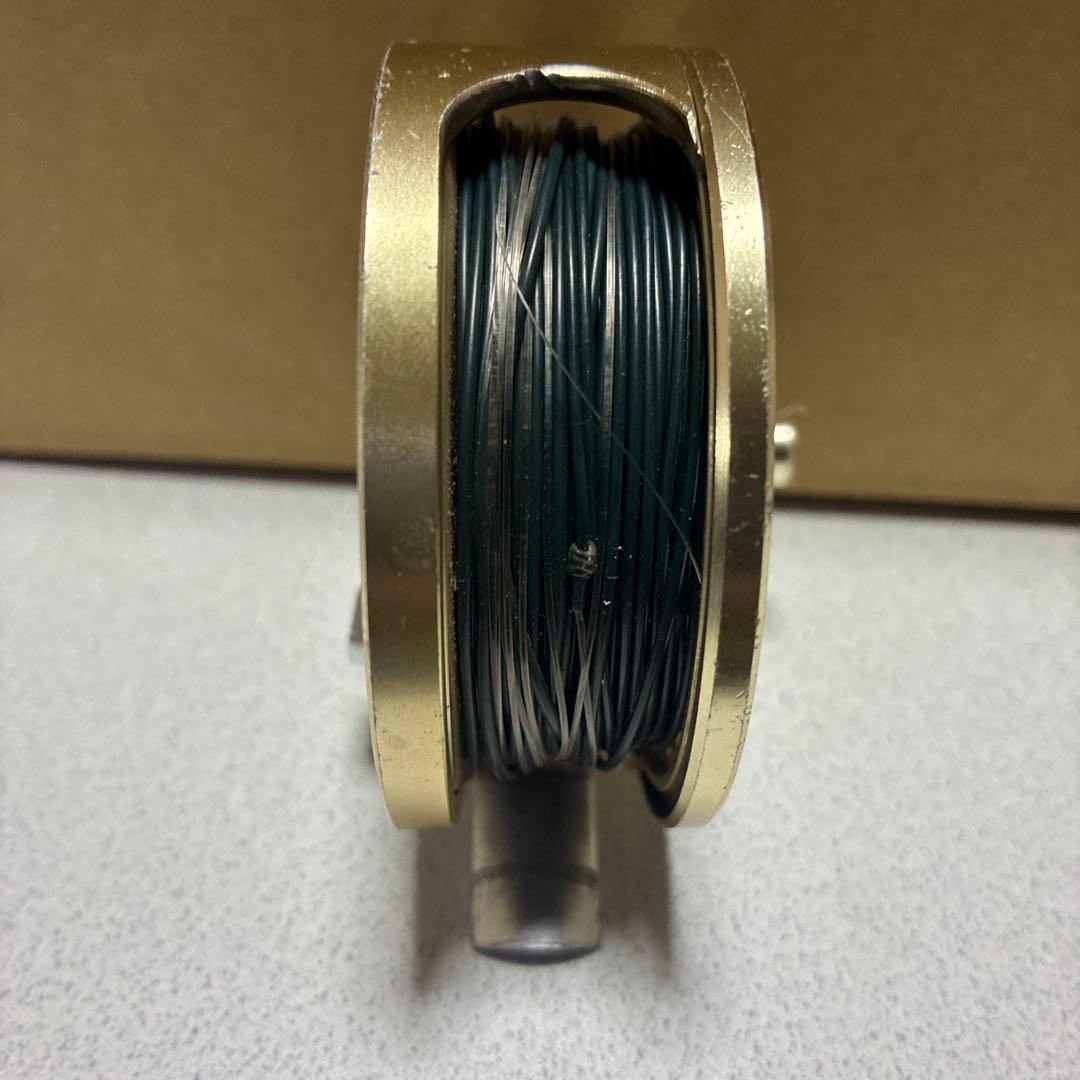 ＭAR RY AＴ　ＭR 7.5A ゴールド