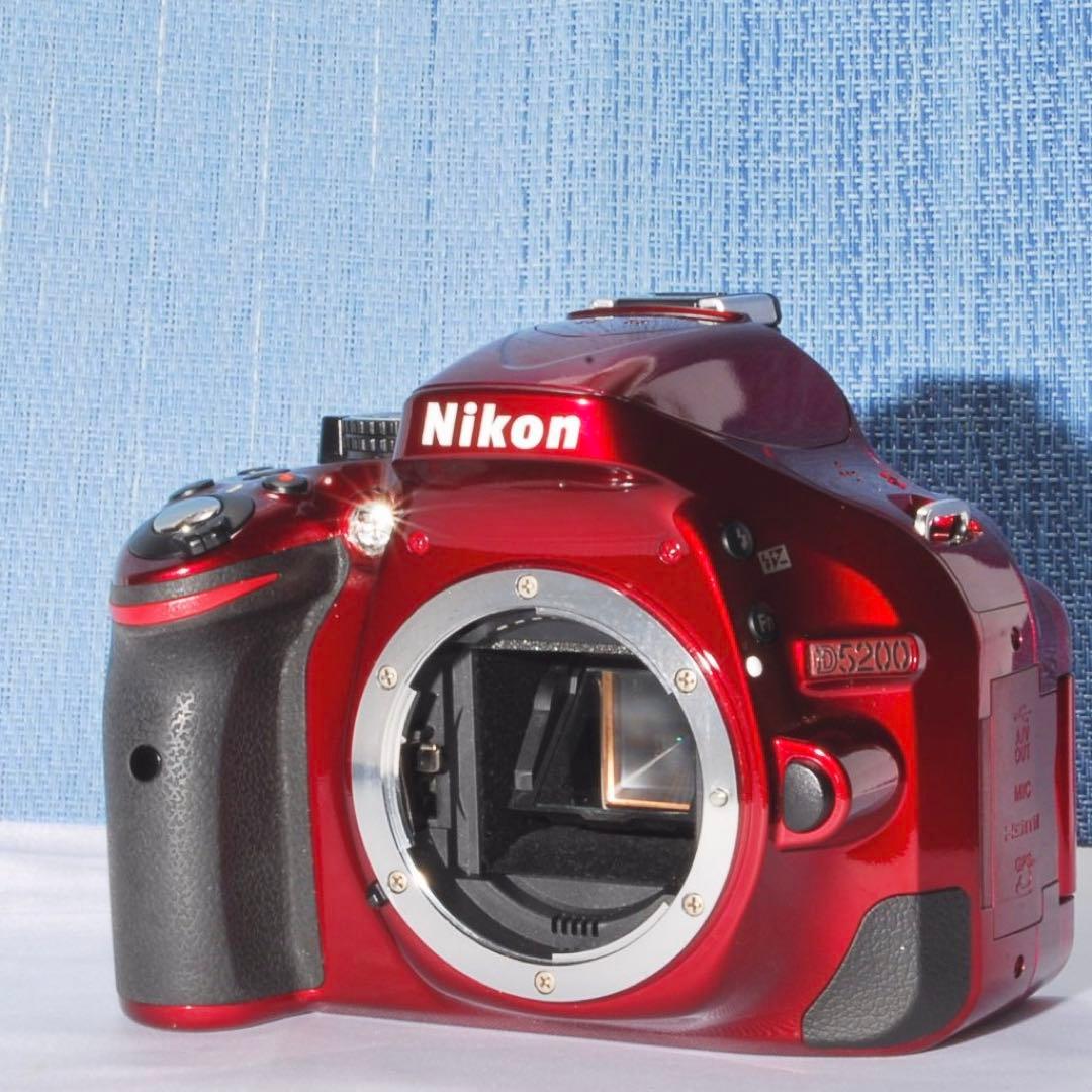 D5200 訳あり品！　✨ボディー傷少なく美品です✨　ＡＦ動作不良