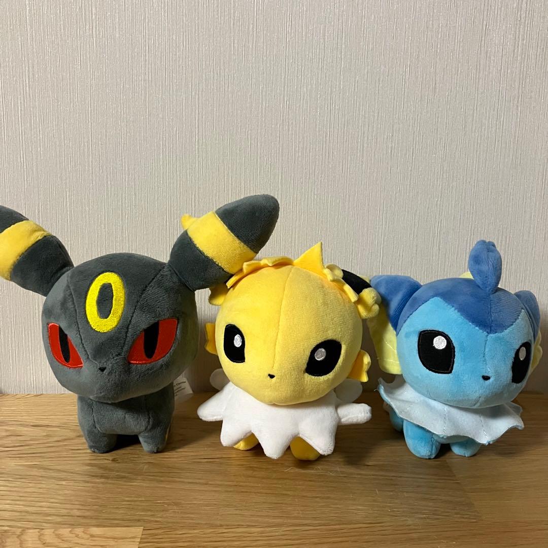 ポケモンセンター　ぬいぐるみ　ポケモンドール
