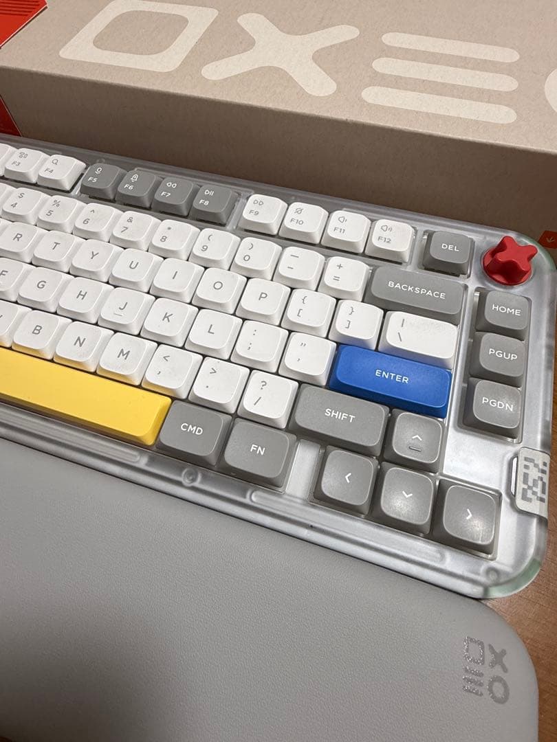 NuPhy Kick75 Blush Nano軸 純正リストレスト付 - メルカリ