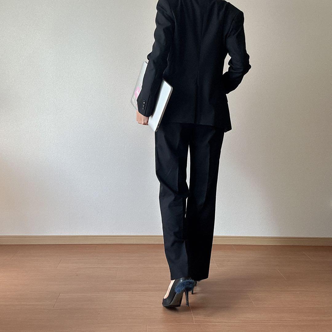 破格❤️美品❤️レディーススーツ❤️HILTON❤️ブラックストライプ❤️7号❤️パンツ