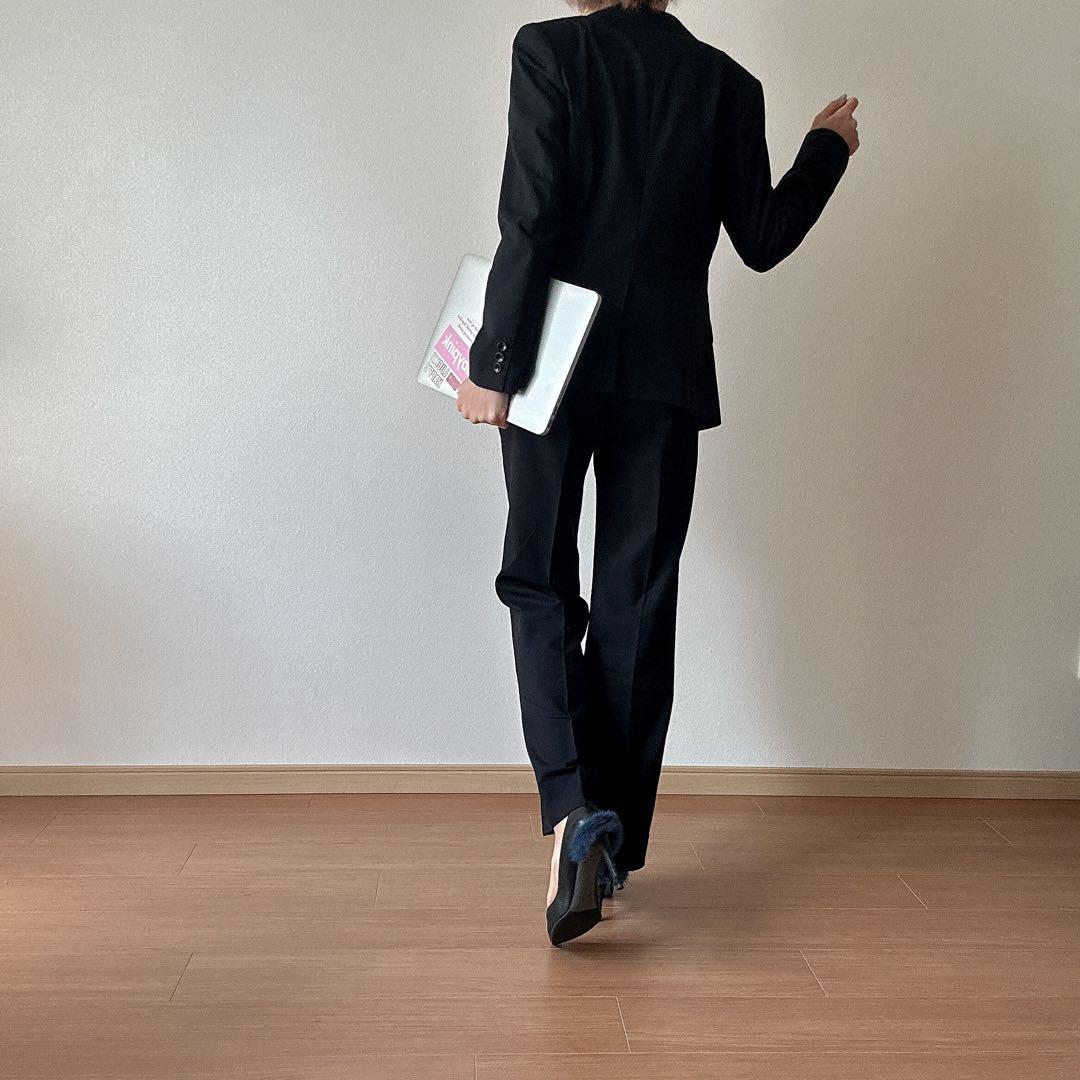 破格❤️美品❤️レディーススーツ❤️HILTON❤️ブラックストライプ❤️7号❤️パンツ