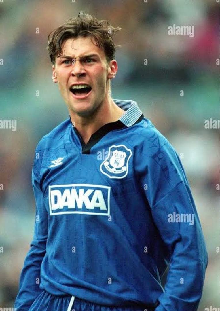 1995-97シーズン エバートンUmbro ホームユニフォーム - メルカリ