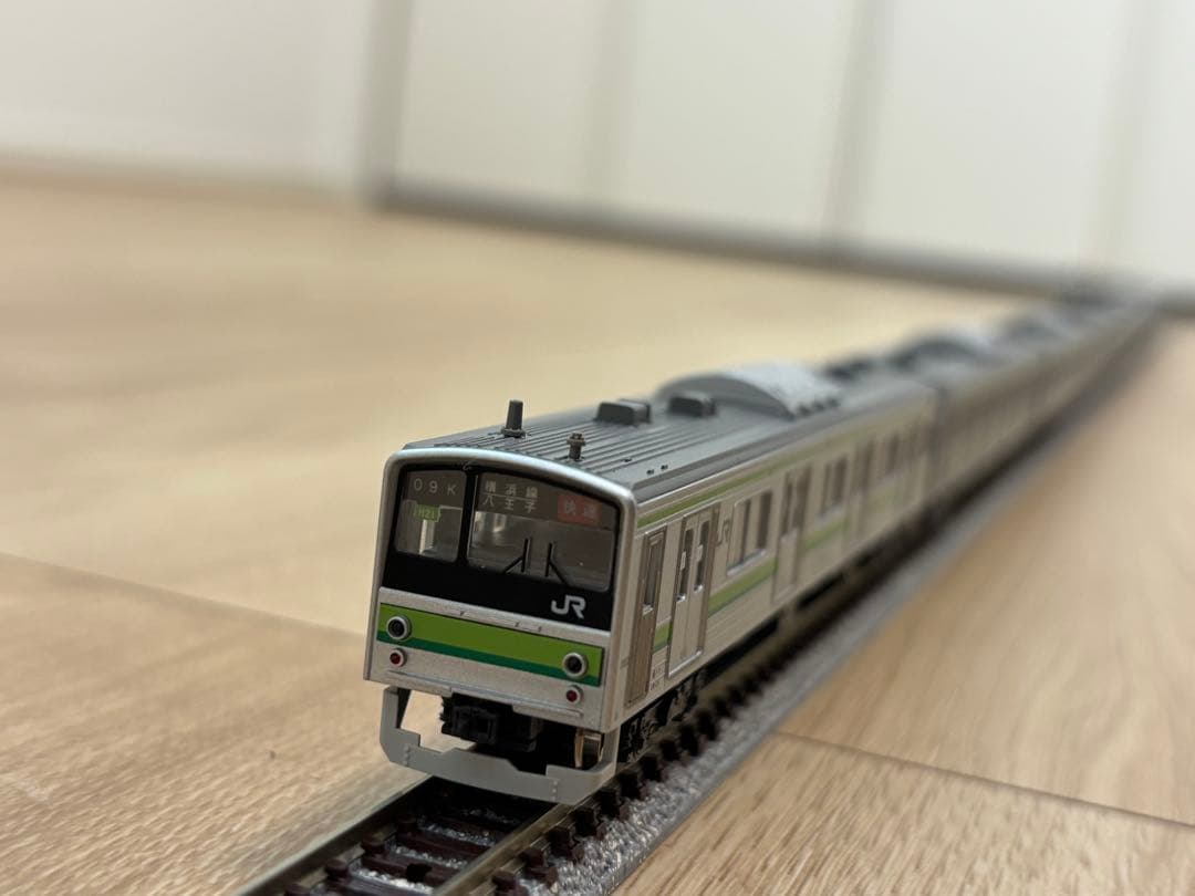 KATO Nゲージ鉄道模型 205系直流通勤形電車（横浜線色）8両セット