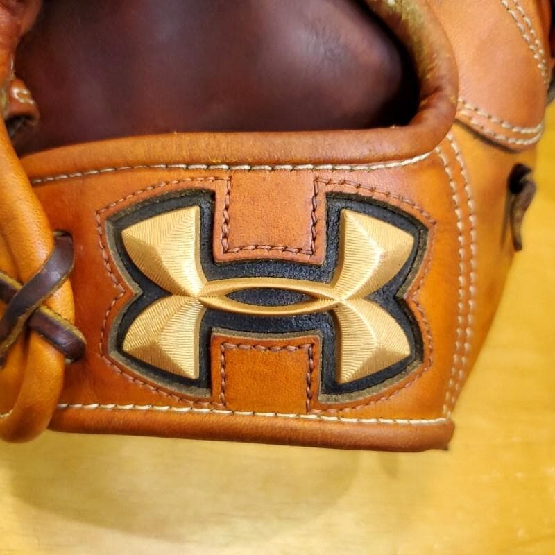 アンダーアーマー 松田宣浩モデル 限定品 高校野球対応 内野用 硬式