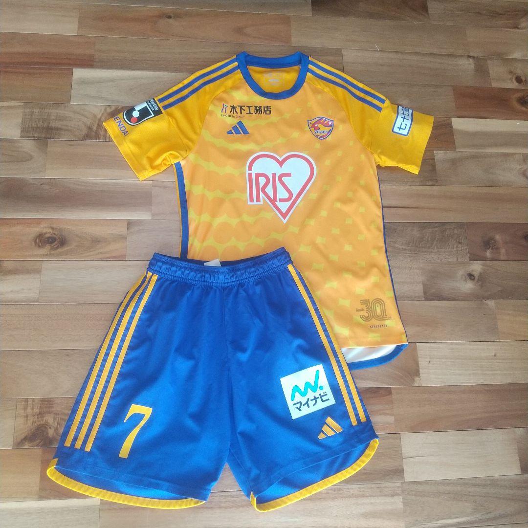 ベガルタ仙台 サッカーシャツ&ショーツセット 背番号7 【期間限定出品】 ベガルタ仙台 サッカーシャツ&ショーツセット 背番号7 【期間限定出品