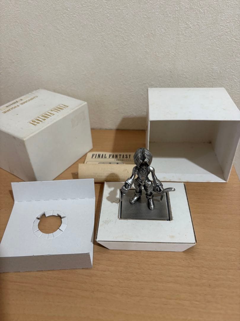 ファイナルファンタジー クロームフィギュア ジタン・トライバル ff9 クロム