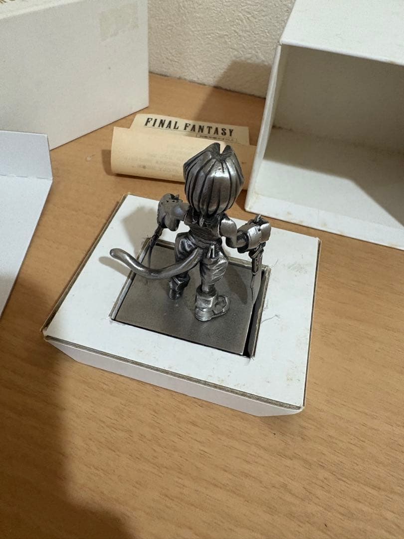 ファイナルファンタジー クロームフィギュア ジタン・トライバル ff9 クロム