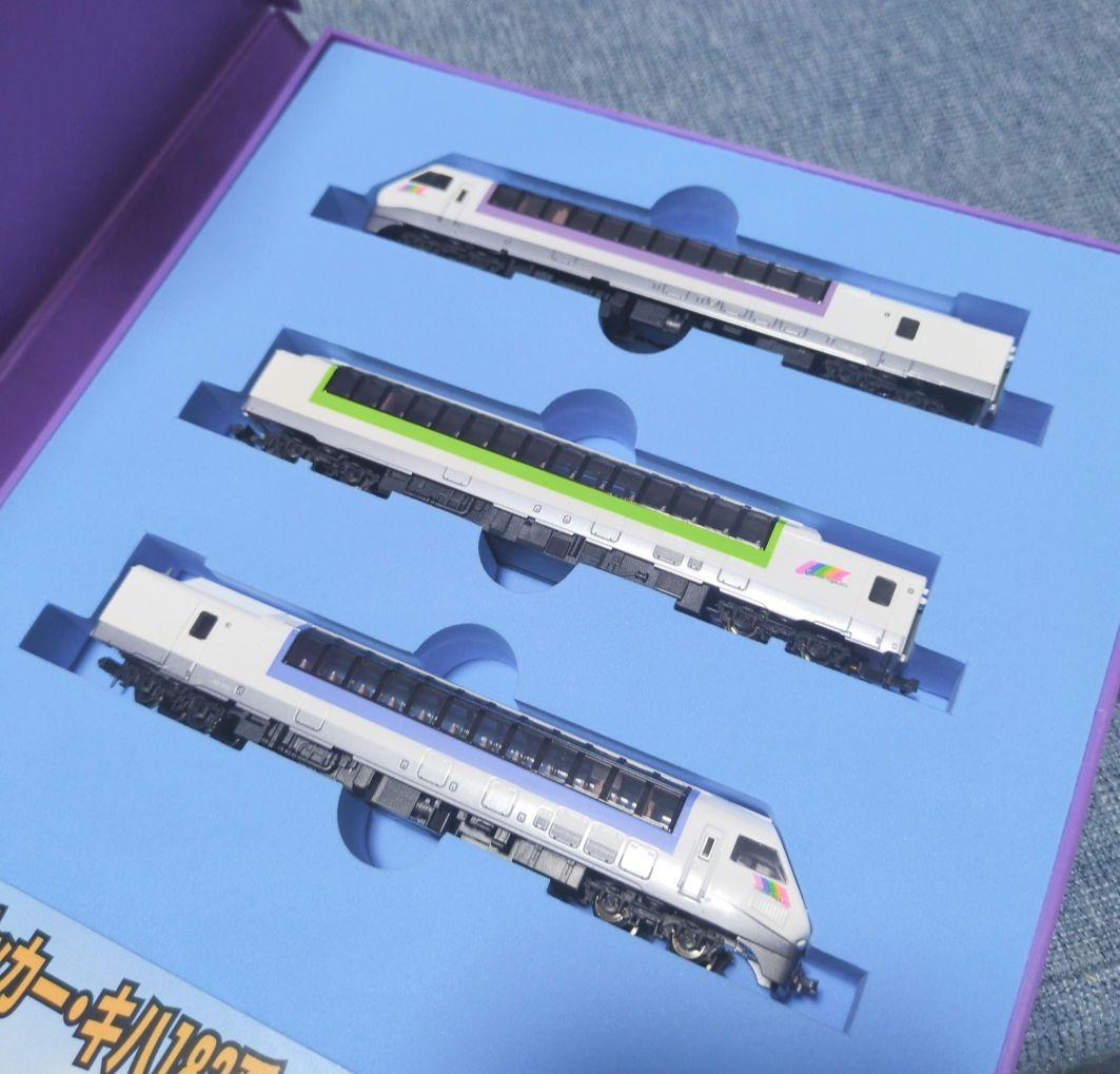 マイクロエース　　はこだてエクスプレス　A-8251 キハ183系　5200番台