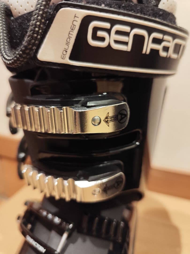 GEN BUMPS7 　27.0〜27.5cm ゴーグルのおまけ付！値下げ中！