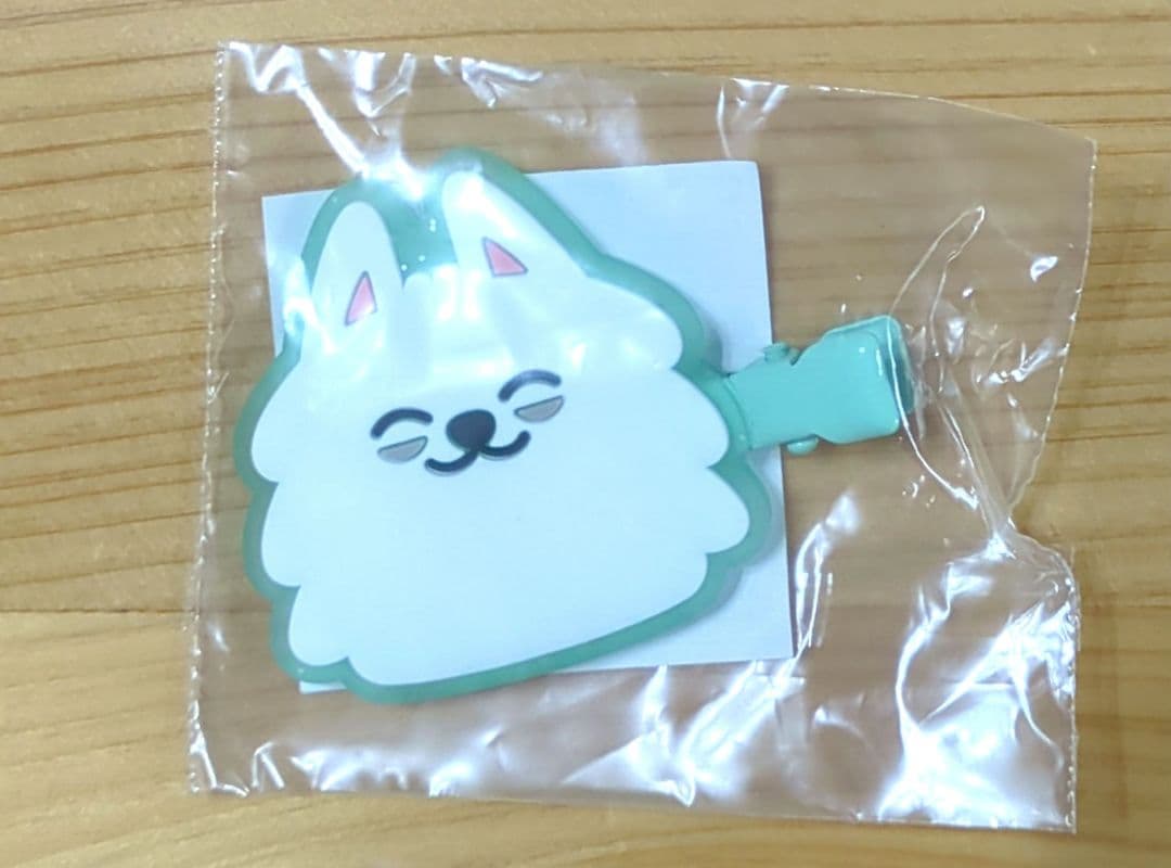 TXT プルバトゥ ヨンモン ヘアクリップ - メルカリ