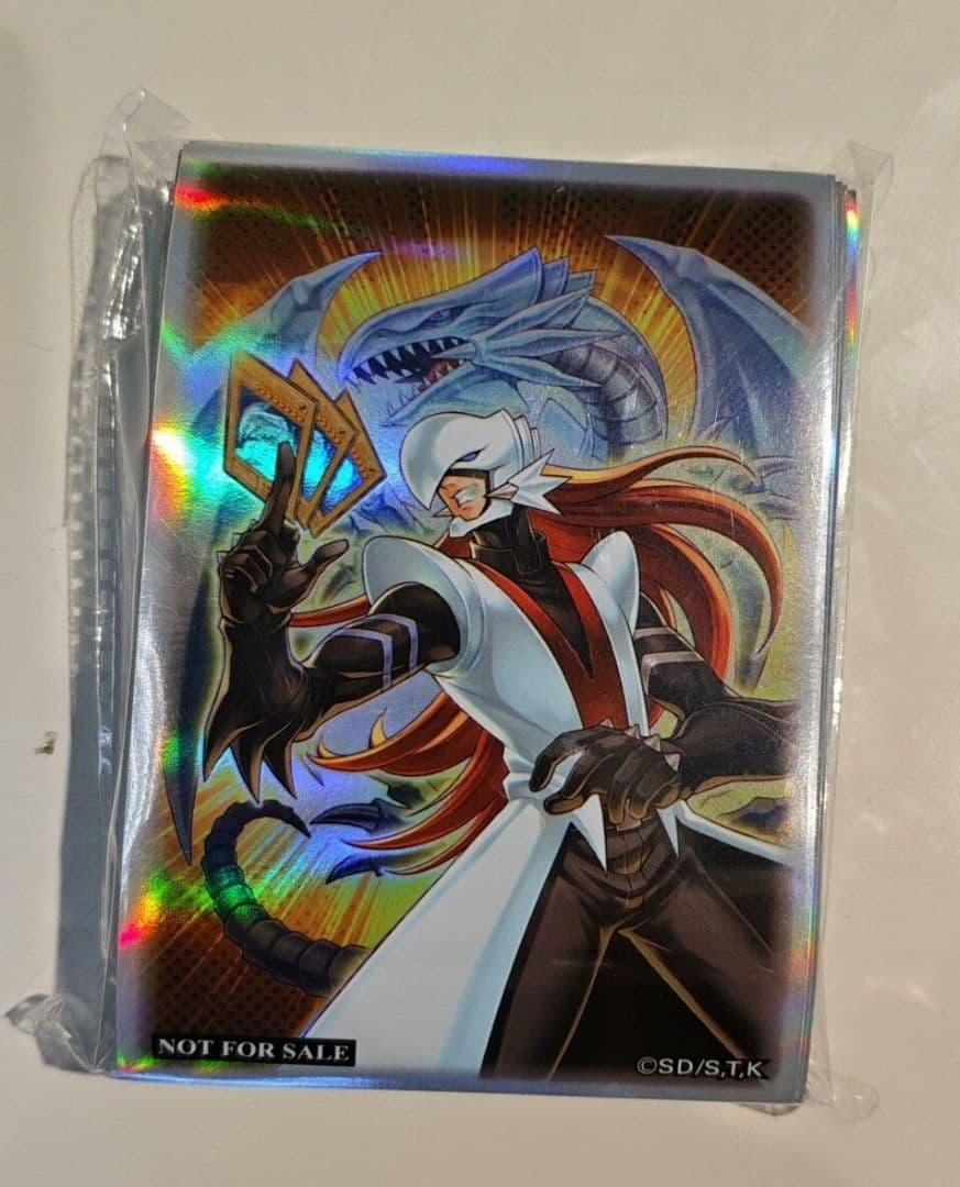 【知弘】遊戯王 白き森のアステーリャ&正義の伝説 カイバーマン スリーブ