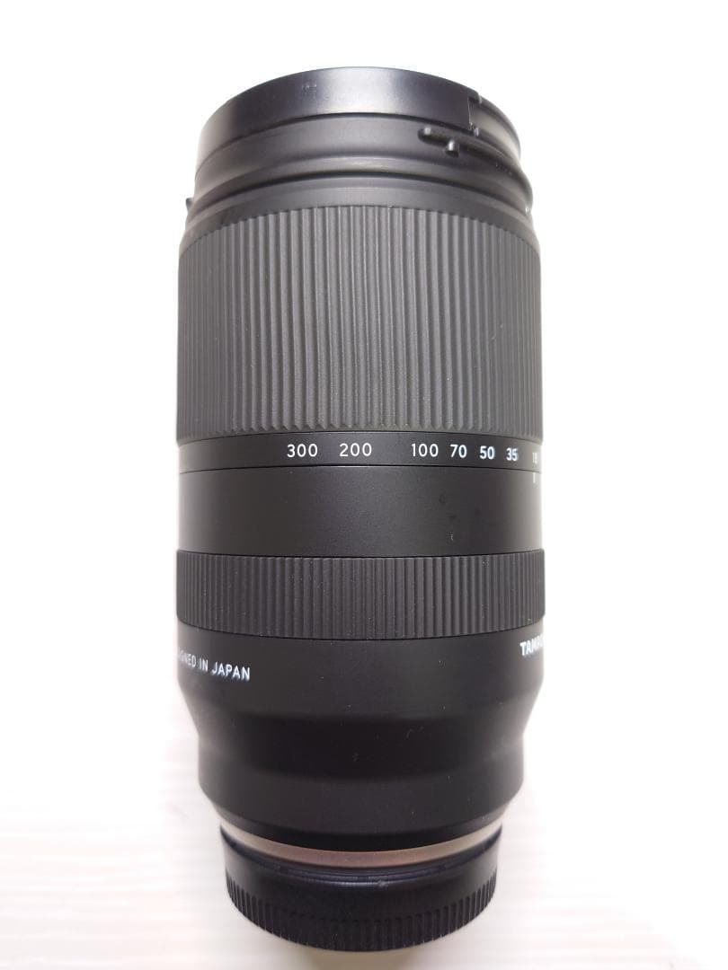 タムロン 18-300mm F3.5-6.3 富士フイルムXマウント