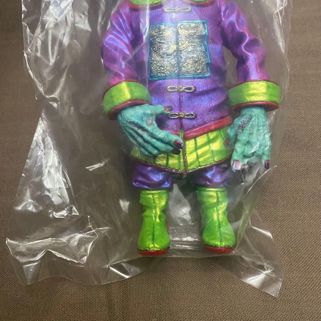 Daniel Yu Jiangshi Acolyte キョンシー ソフビ 未開封