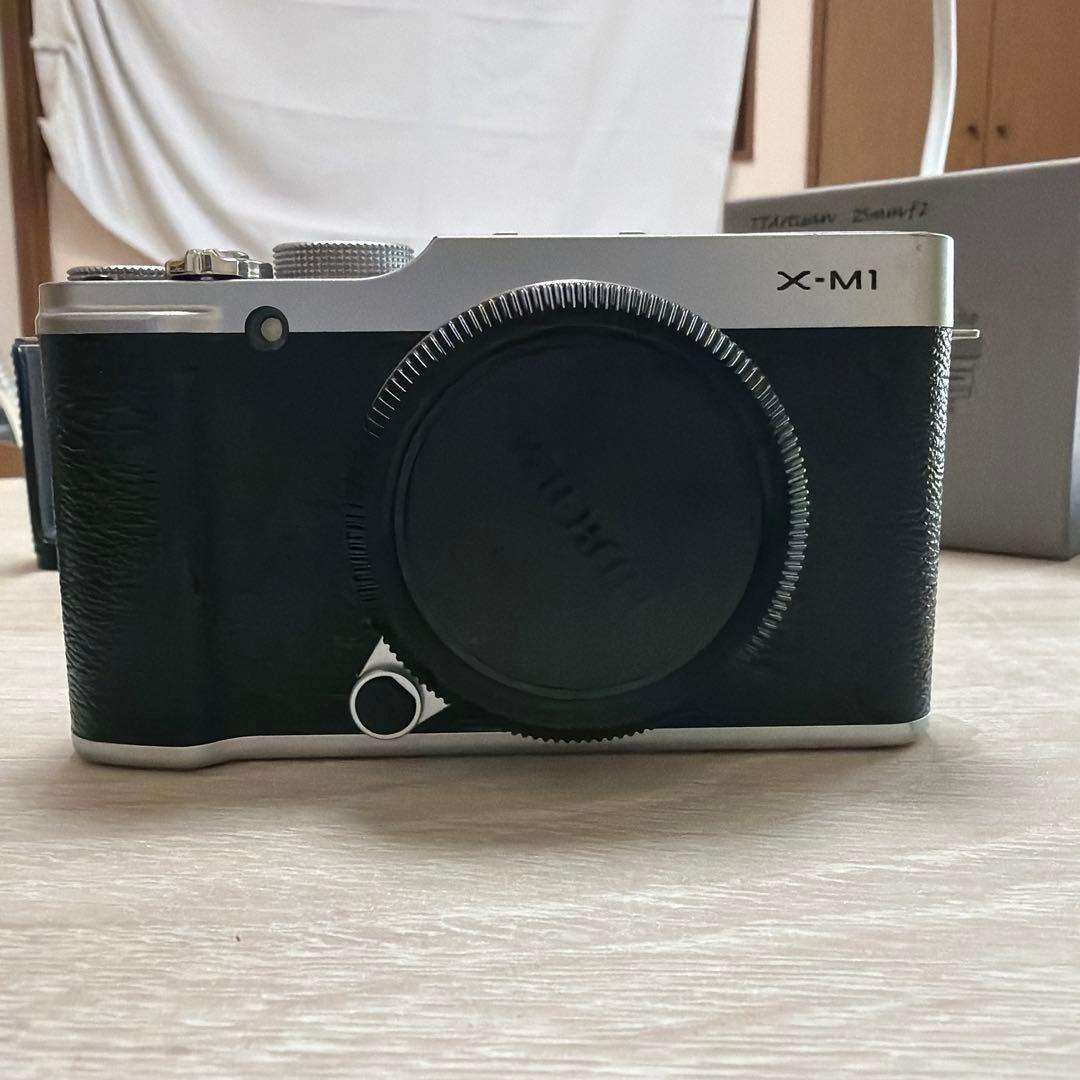 Fujifilm X-M1 ミラーレス一眼 TTArtisan 25mm f2 Amazon.co.jp: 【TTArtisan正規代理】TTArtisan 25mm F2 APS-C 大口径
