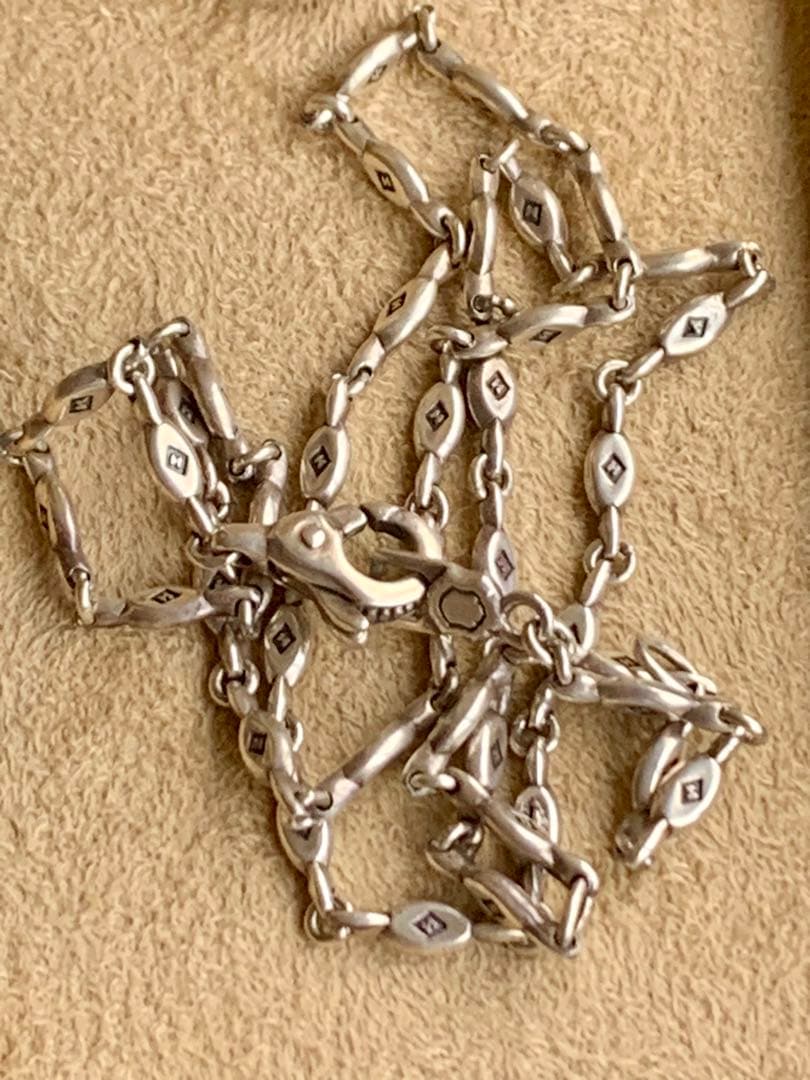 LION HEART-ライオンハート- “HOWL”オーバルデザインチェーン