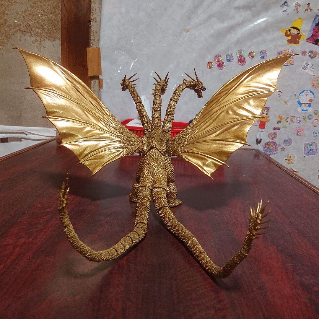 S.H.Monster Arts/キングギドラ