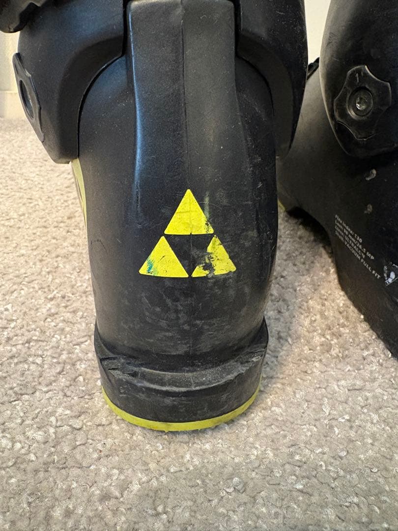 スキーブーツ　FISCHER 26.5cm