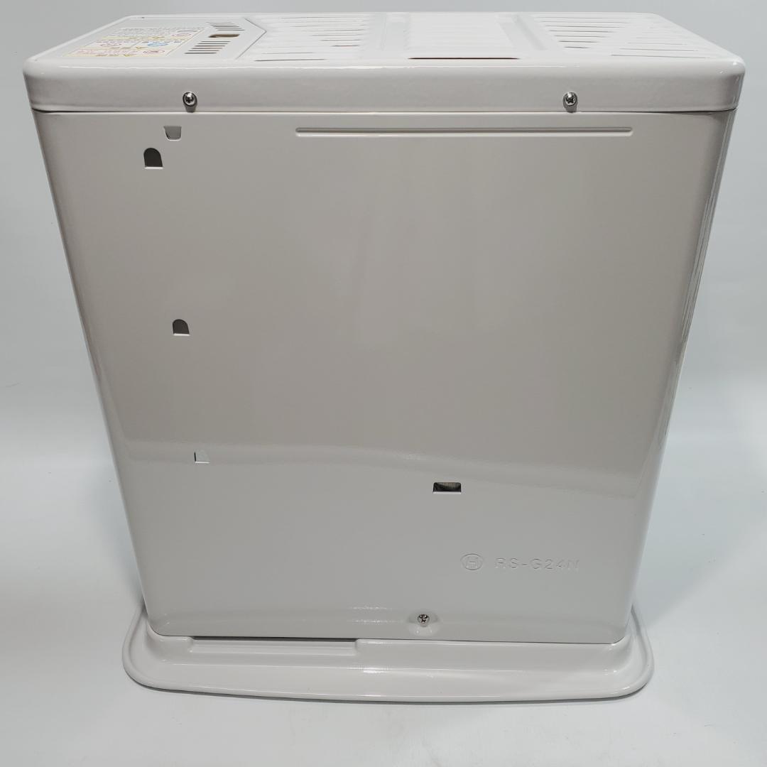 未使用品☆トヨトミ 石油ストーブ ぐるんPa ホワイト RS-G24N(W