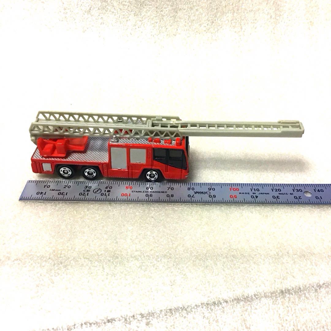 ぶー様 リクエスト確認用　 トミカ ハイパーレスキュー 機動はしご車　　赤/黒