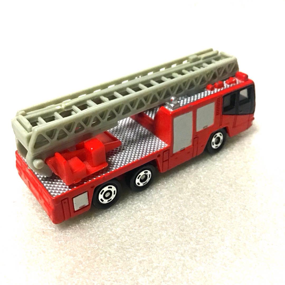 ぶー様 リクエスト確認用　 トミカ ハイパーレスキュー 機動はしご車　　赤/黒