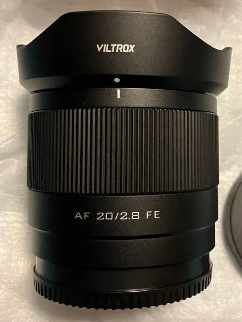 VILTROX AF 20mm F2.8 FE SONY Eマウント Viltrox AF 20mm F2.8 Air Full-Frame Lens for Sony E-Mount White