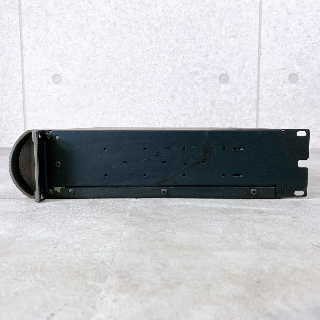 QSC PLX1202 パワーアンプ 業務用 2ch ラックマウント - メルカリ