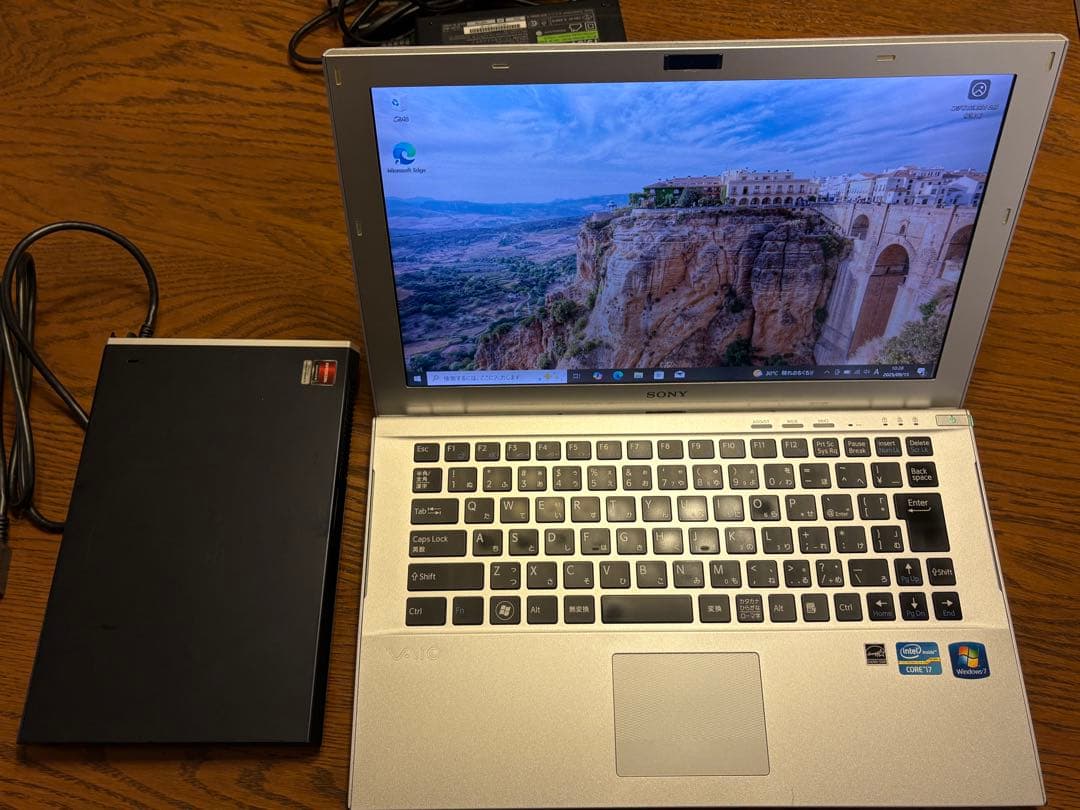 SONY VAIO SVZ1311AJ i7 3520M 8GB 256GB中古 - メルカリ