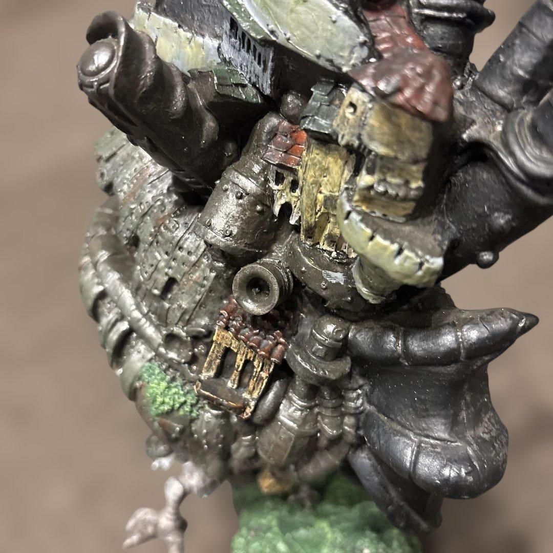 （新品・未使用）ハウルの動く城　城　フィギュア