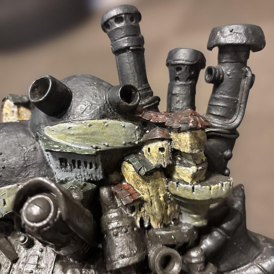 （新品・未使用）ハウルの動く城　城　フィギュア