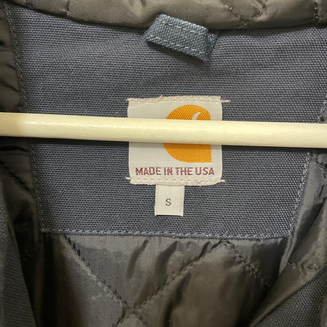 日本未発売 Carhartt アクティブジャケット “FFA”