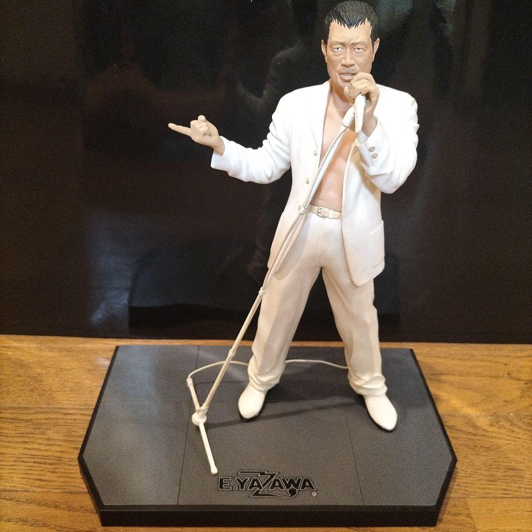 矢沢永吉　E.YAZAWA　2006年　白スーツ　希少　フィギュア中古品