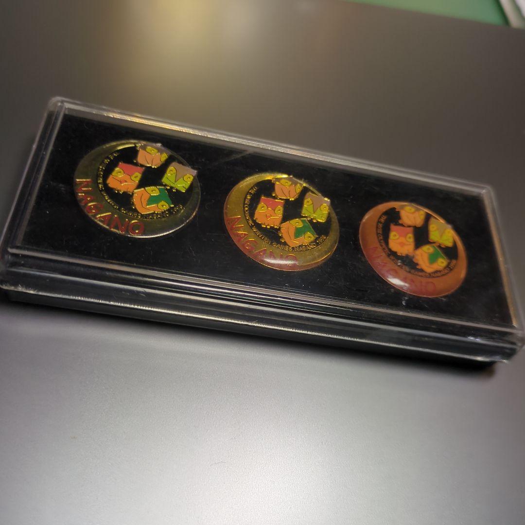 1998長野冬季オリンピックの公式記念 スノーレッツ 金銀銅メダル