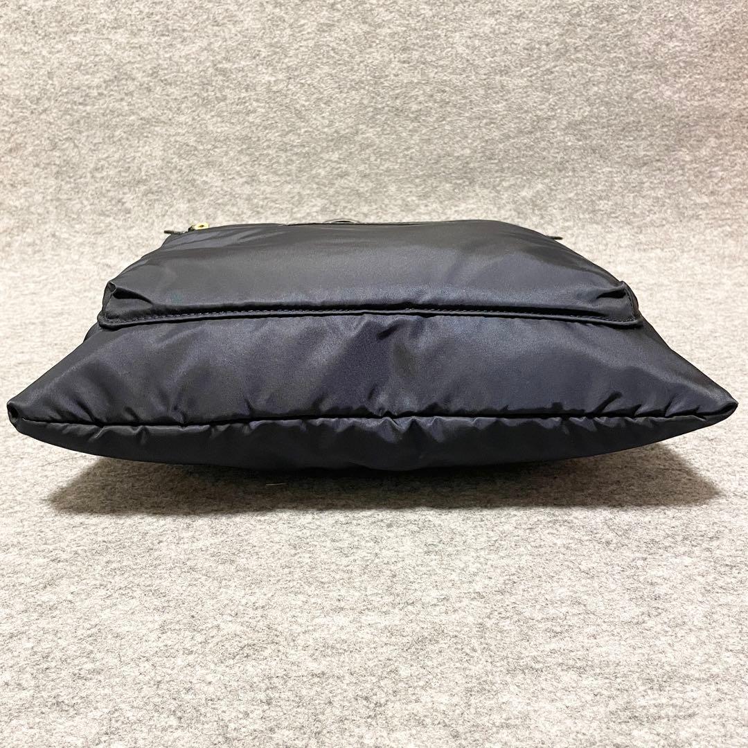 専用】 フェリージ トートバッグ 20/41/1/DS+A 黒 × ネイビー - メルカリ