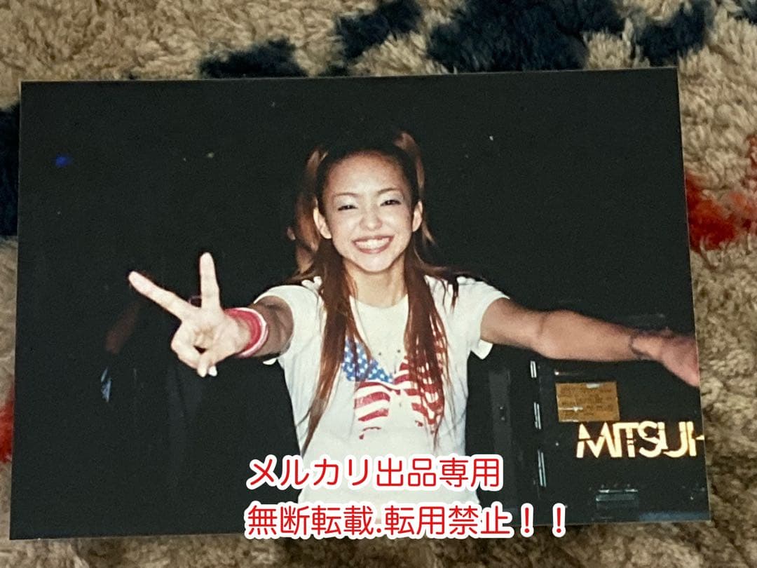 最終処分価格　超レア　安室奈美恵さん公式グッズNews paper+写真セット