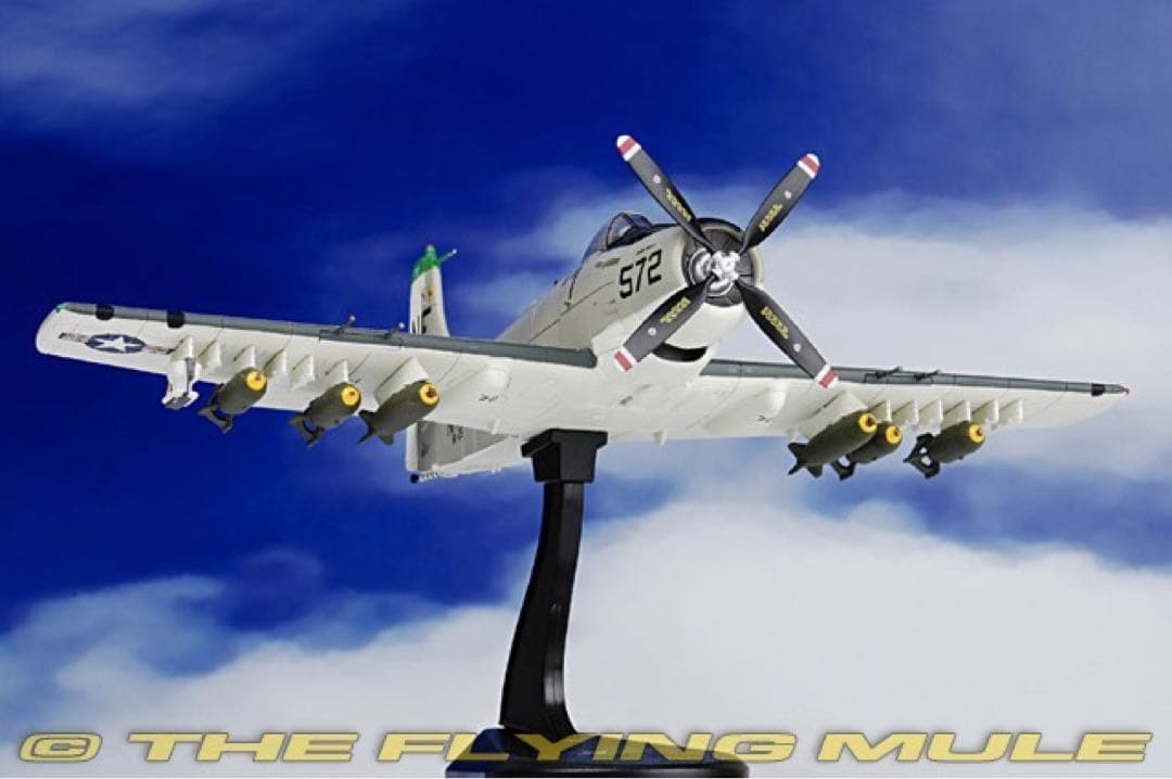 ズルズル値下げ！A-1Hスカイレイダー ペーパータイガーII - メルカリ