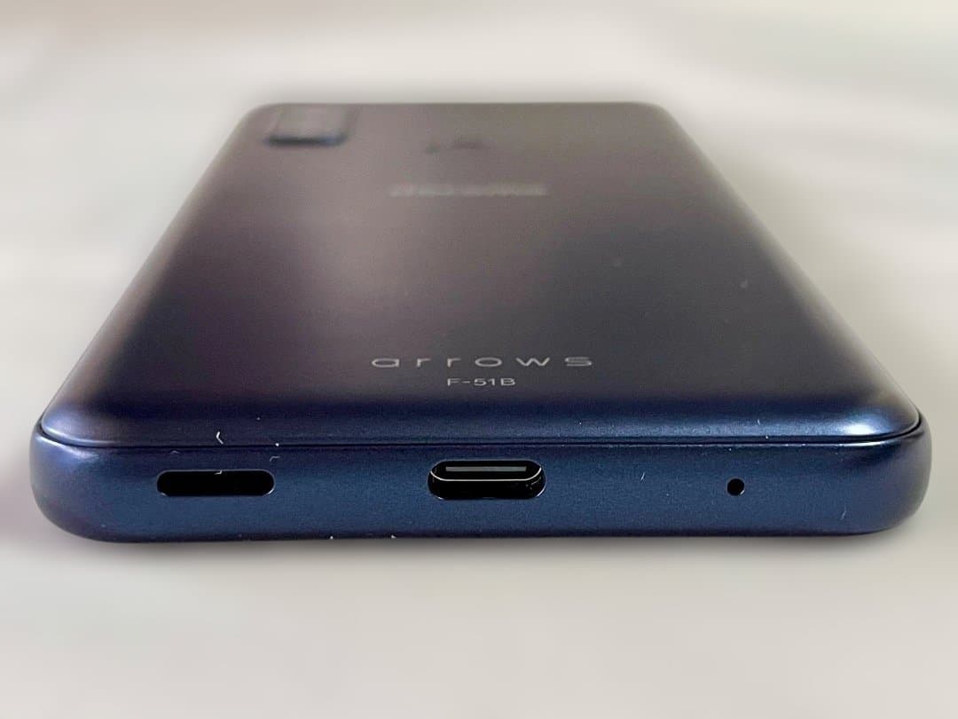 arrows We F-51B ネイビー docomo 本体のみ - メルカリ