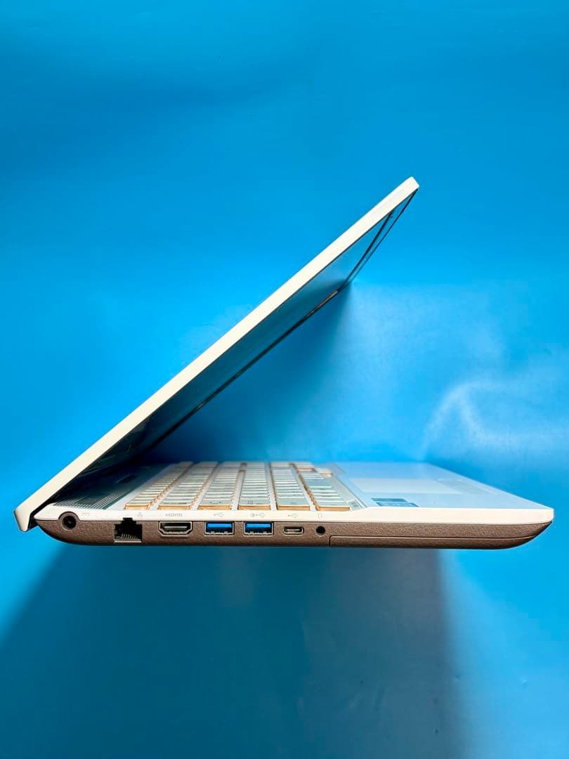 富士通 LIFEBOOK AH53/B3 i7 8550U 32GB 2TB - メルカリ