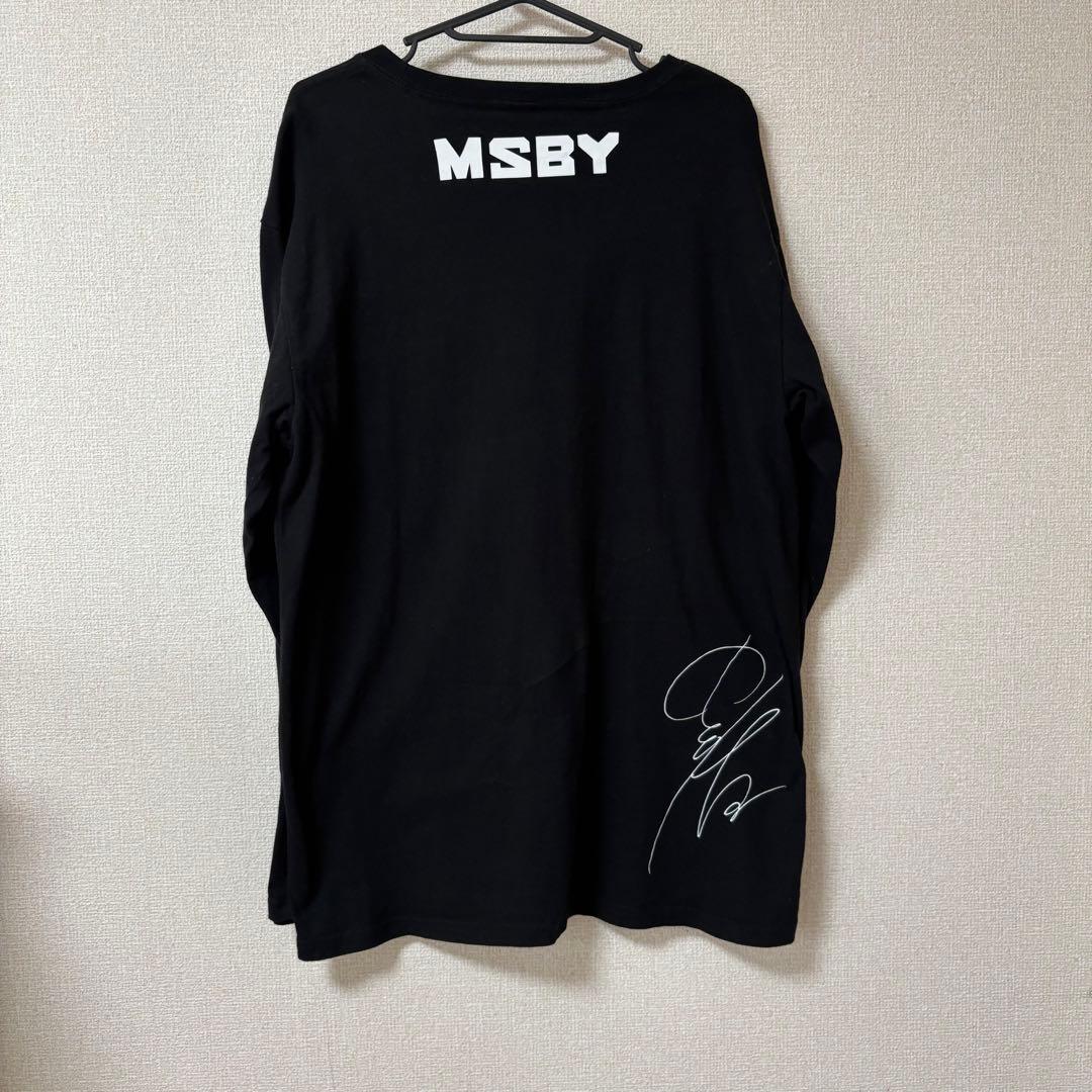 ハイキュー　宮侑　ロングTシャツ　特製缶バッジ