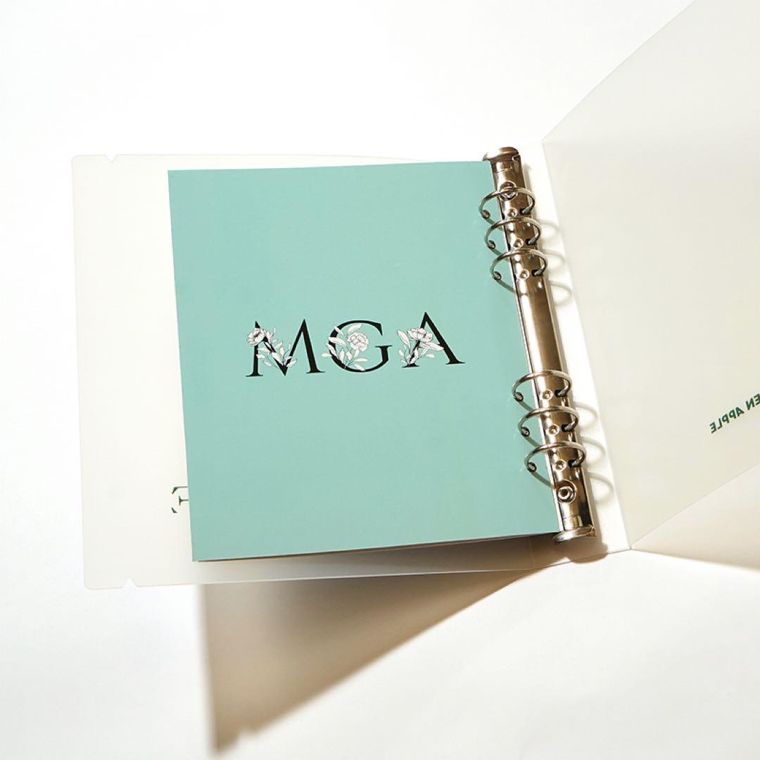 ミセスグリーンアップル フォトカードバインダー - メルカリ