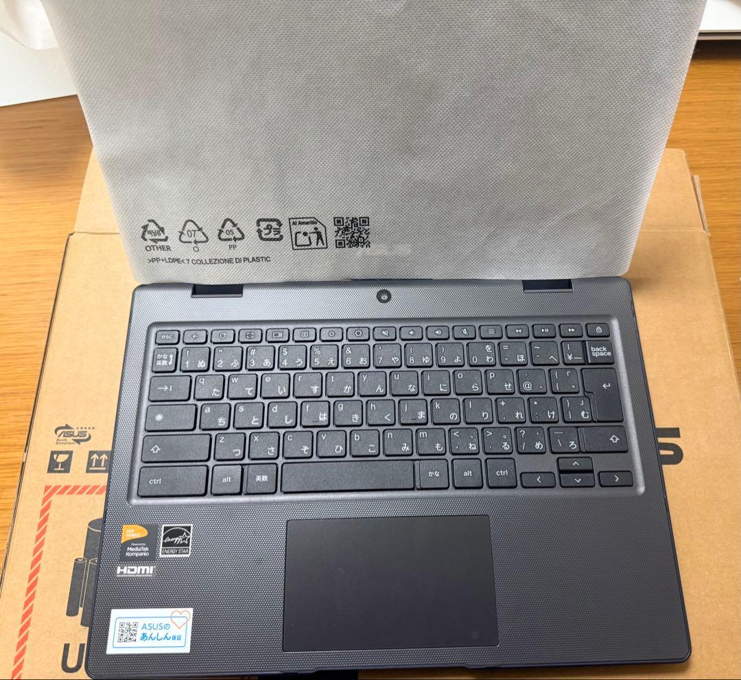 ほぼ新品ASUS Chromebook CZ12 Flip (CZ1204F) ASUS Chromebook CZ1204F | For K-12 Students | ASUS USA