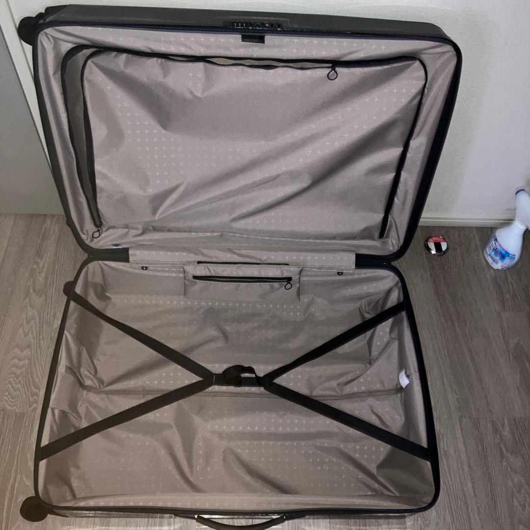 Plum_Shady様専用 リブデザイン ブラックキャリーケース - メルカリ