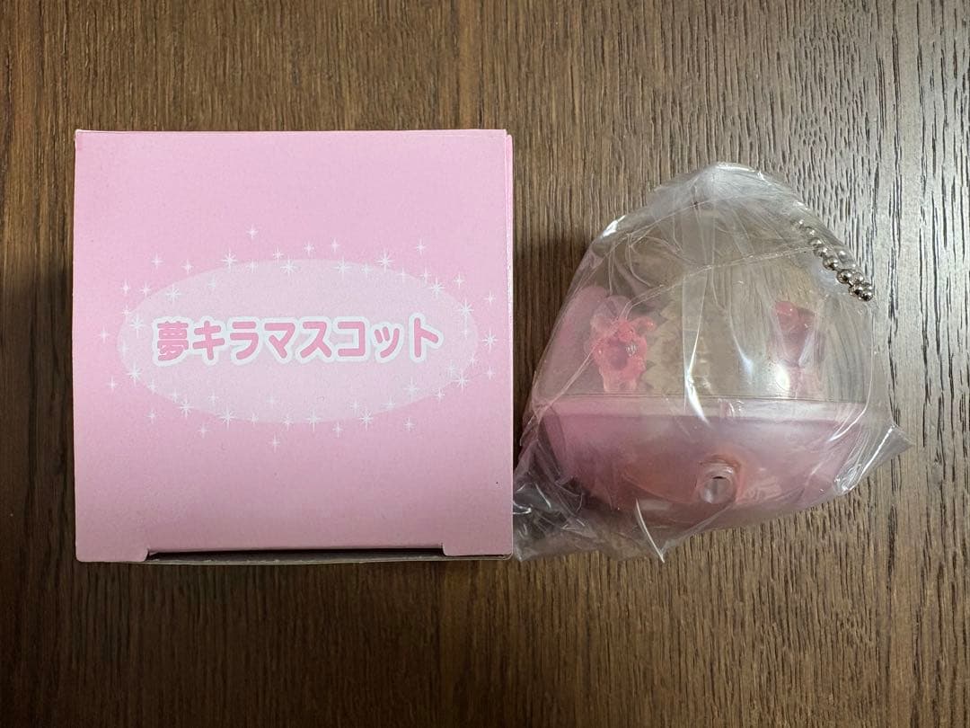 非売品♡サンリオ♡スノードーム風 夢キラマスコット クリスマス 2004年